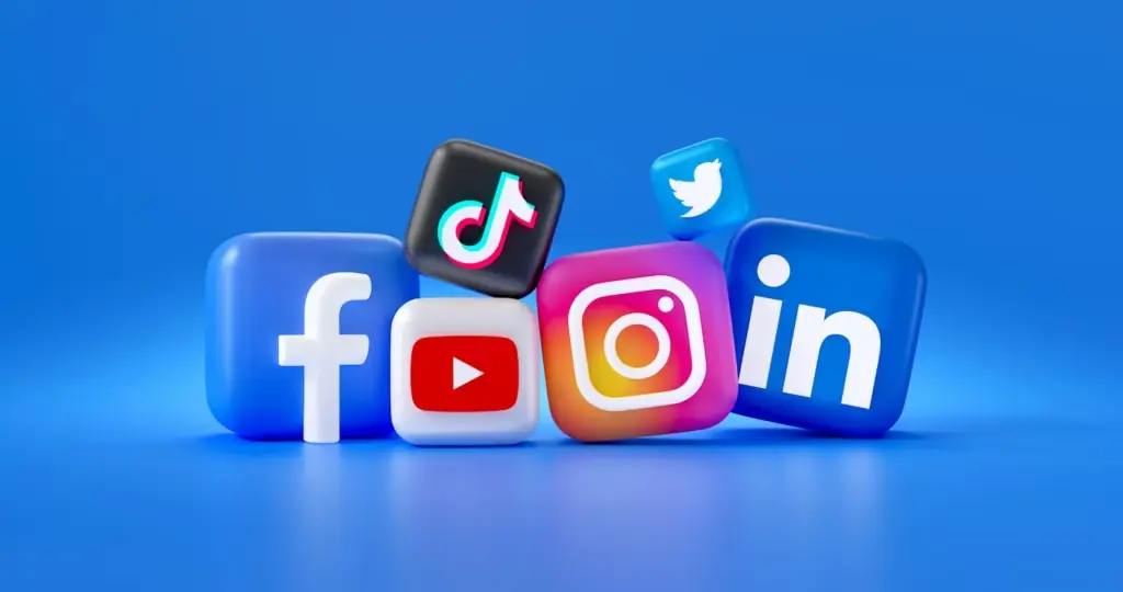 SMM service image freelance SEO analyst in Thrissur